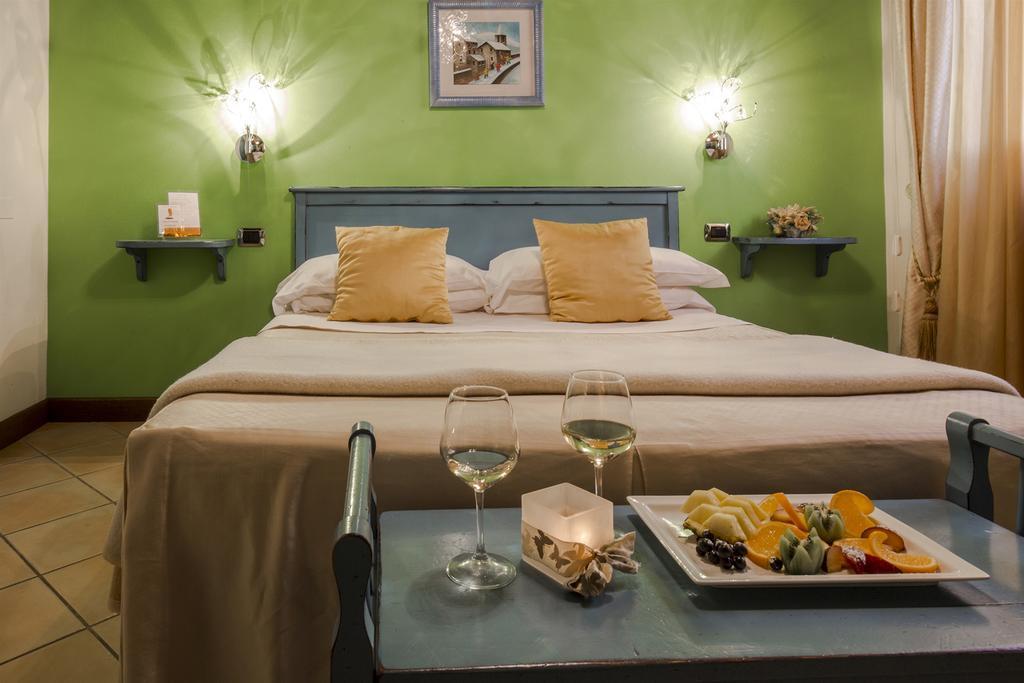 Il Melograno Agriturismo & Spa Pianello  Екстериор снимка