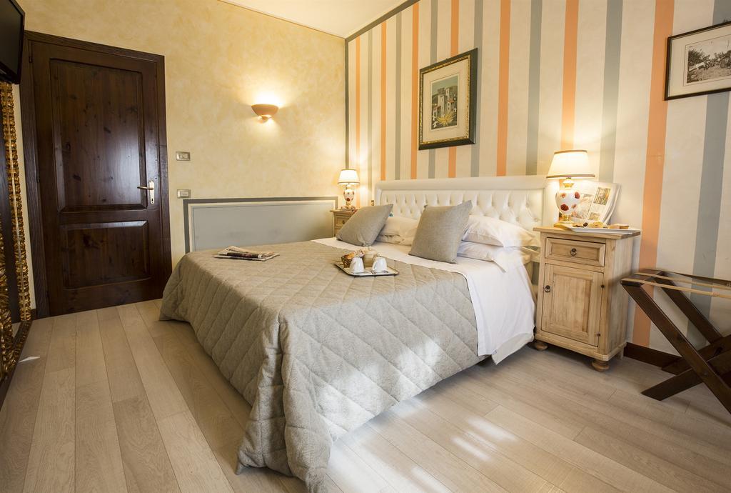 Il Melograno Agriturismo & Spa Pianello  Екстериор снимка