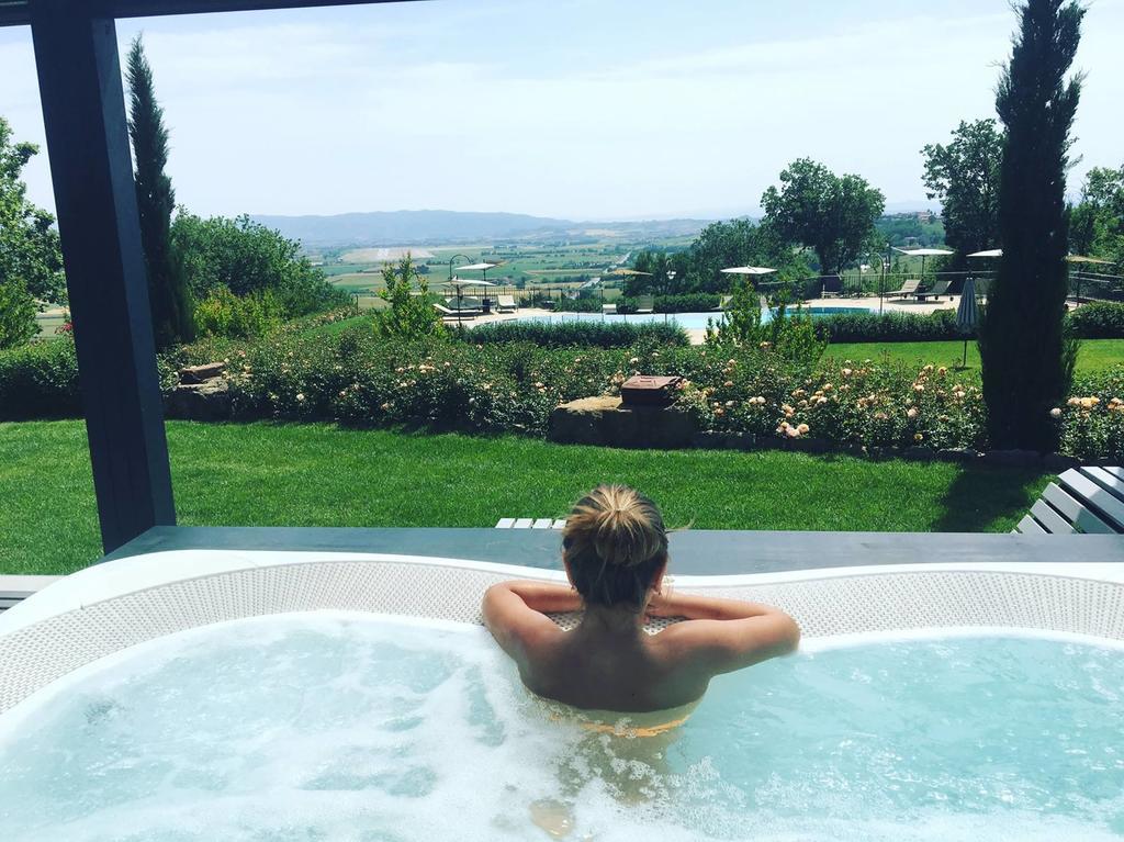 Il Melograno Agriturismo & Spa Pianello  Екстериор снимка
